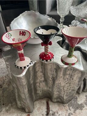 Set of 3 Festive Holiday Martini Glasses - Red, Black, White and nosh dish